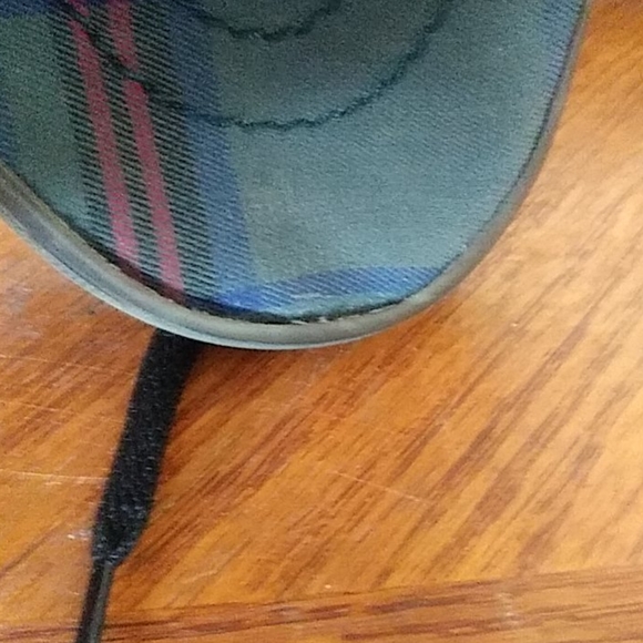 Vans - Picture 3 of 4